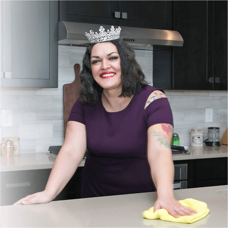 Katie L, Clean Queen